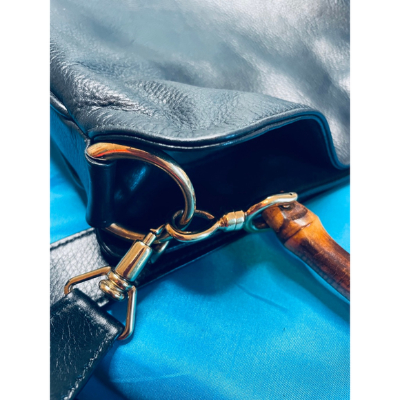 Women's Gucci Black Leather Bamboo Handle Shoulder Bag COA Provided Excel Cond - Picture 8 of 16